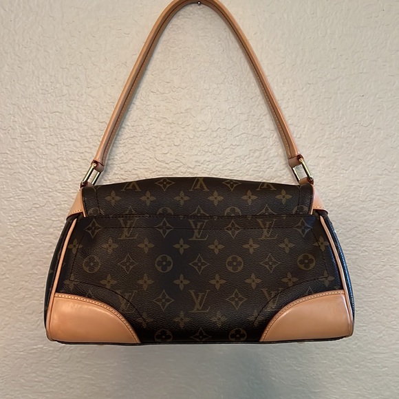 Louis Vuitton The Beverly MM in Monogram - Picture 5 of 16
